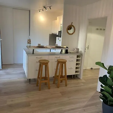28 M2 & Jardin Privatif 20 M2